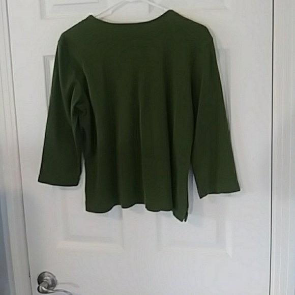 Top - Picture 3 of 3